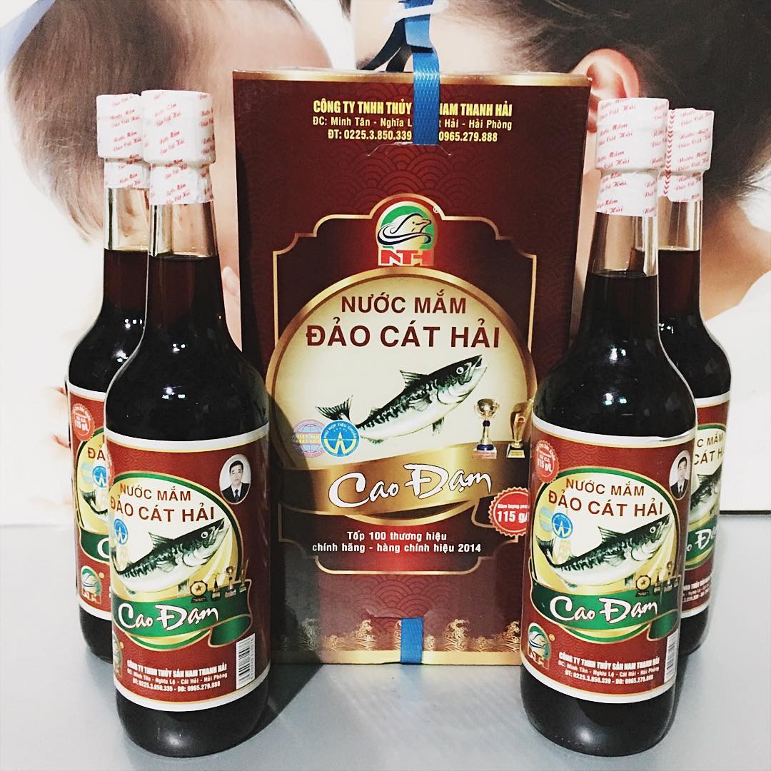 Nước Mắm Cao Đạm truyền thống, Hộp 4 chai ,dung tích 650ml/1chai