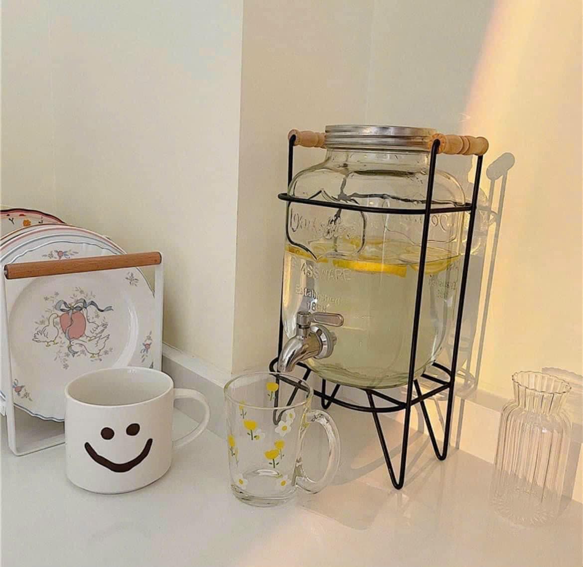 BÌNH THỦY TINH CAO CẤP CÓ VÒI KÈM CHÂN ĐẾ SẮT 4L