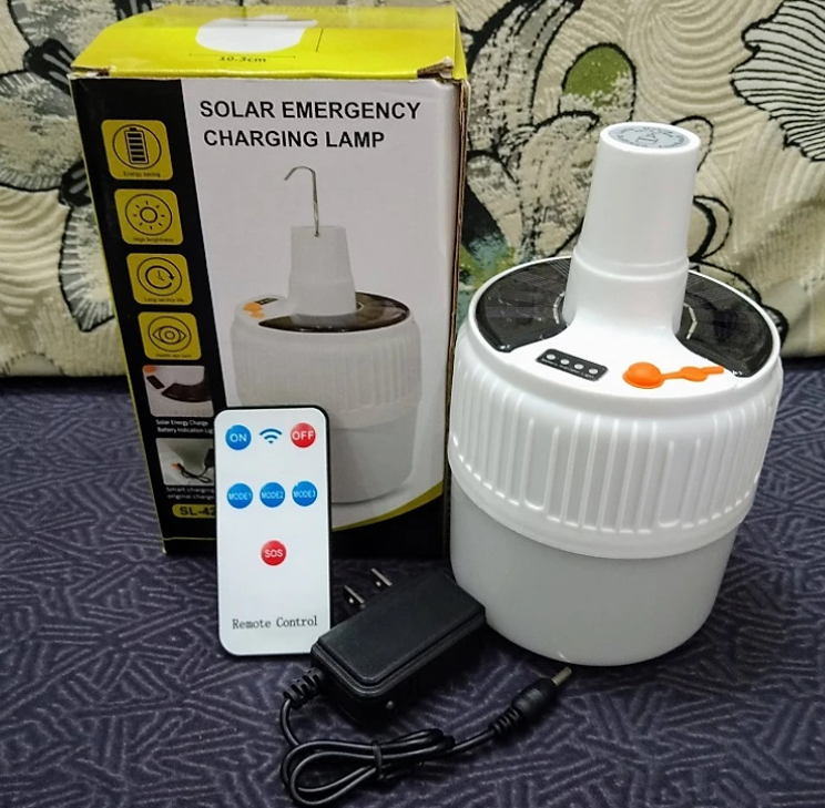 Đèn led KG62 tích điện năng lượng mặt trời siêu sáng, ánh sáng trắng có remote điều khiển và tấm pin năng lượng mặt trời / thích hợp đi vườn, cắm trại, picnic , khi nhà cúp điện 120w- Hàng chính hãng