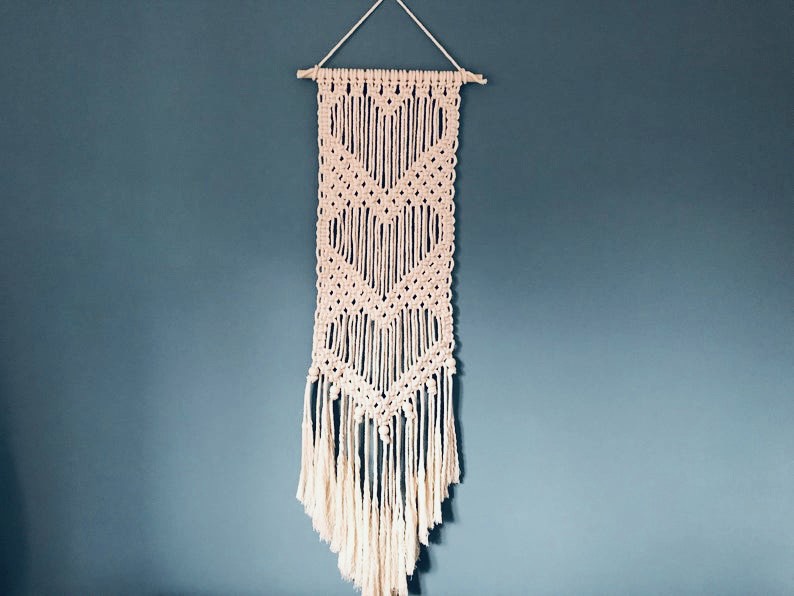 01 Mành Trái Tim treo tường trang trí theo phong cách Bohemian. Thảm treo tường tết thủ công. MT001