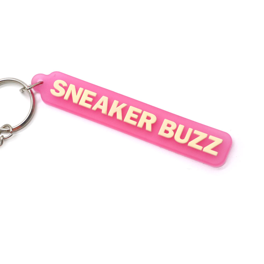 Móc Khóa Sneaker Buzz Shoe Keychain-Logo Tag MK202302_010SB