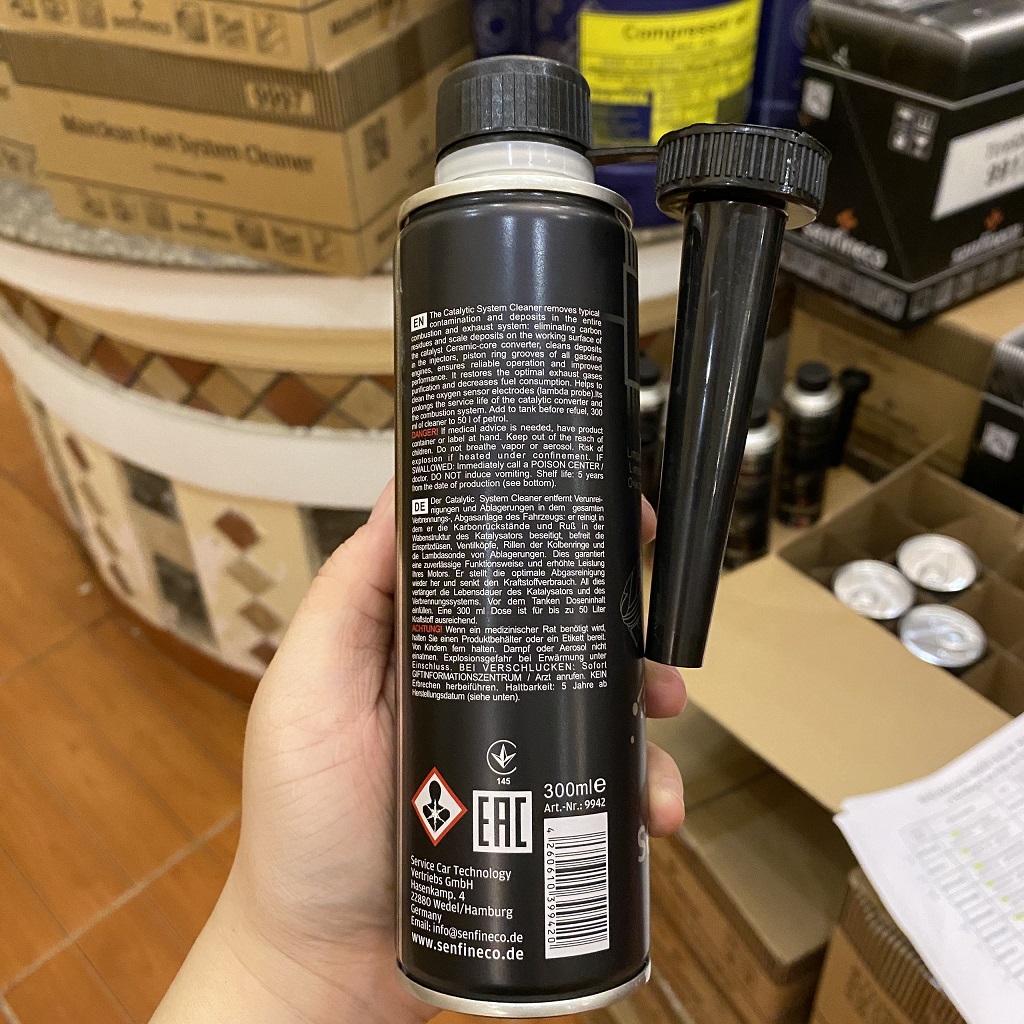 Chai Vệ Sinh Hệ Thống Khí Thải Senfineco 9942 Catalytic System Cleaner (300ML/ Chai) Làm Sạch Hệ Thống Xúc Tác Catalytic và Phòng Đốt