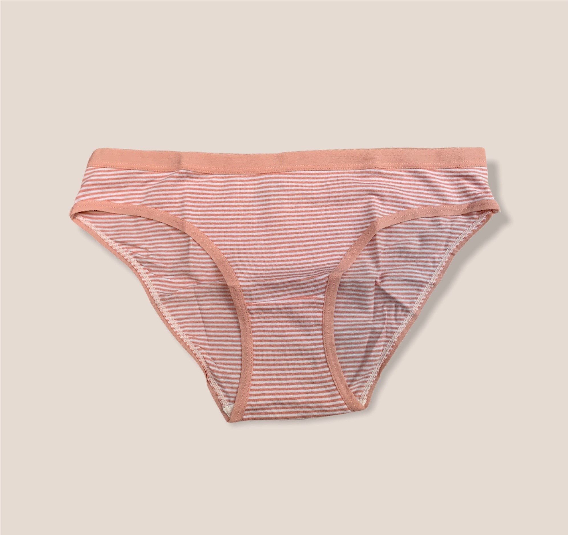 Combo 5 Quần Lót Nữ Cotton Miniso Nhiều Họa Tiết – Mềm Mịn, Thoáng Khí, Co Giãn