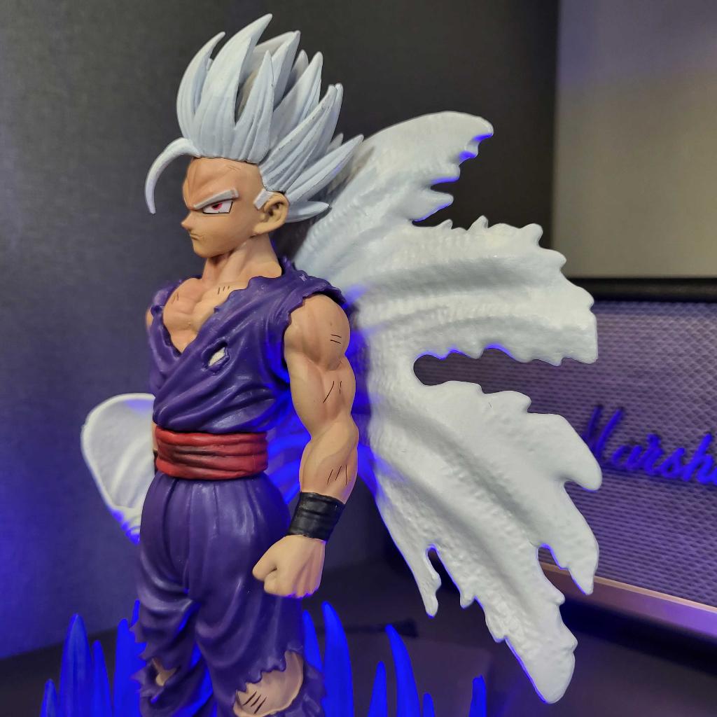 Mô hình Beast Gohan áo choàng 24 cm có LED - Dragon Ball