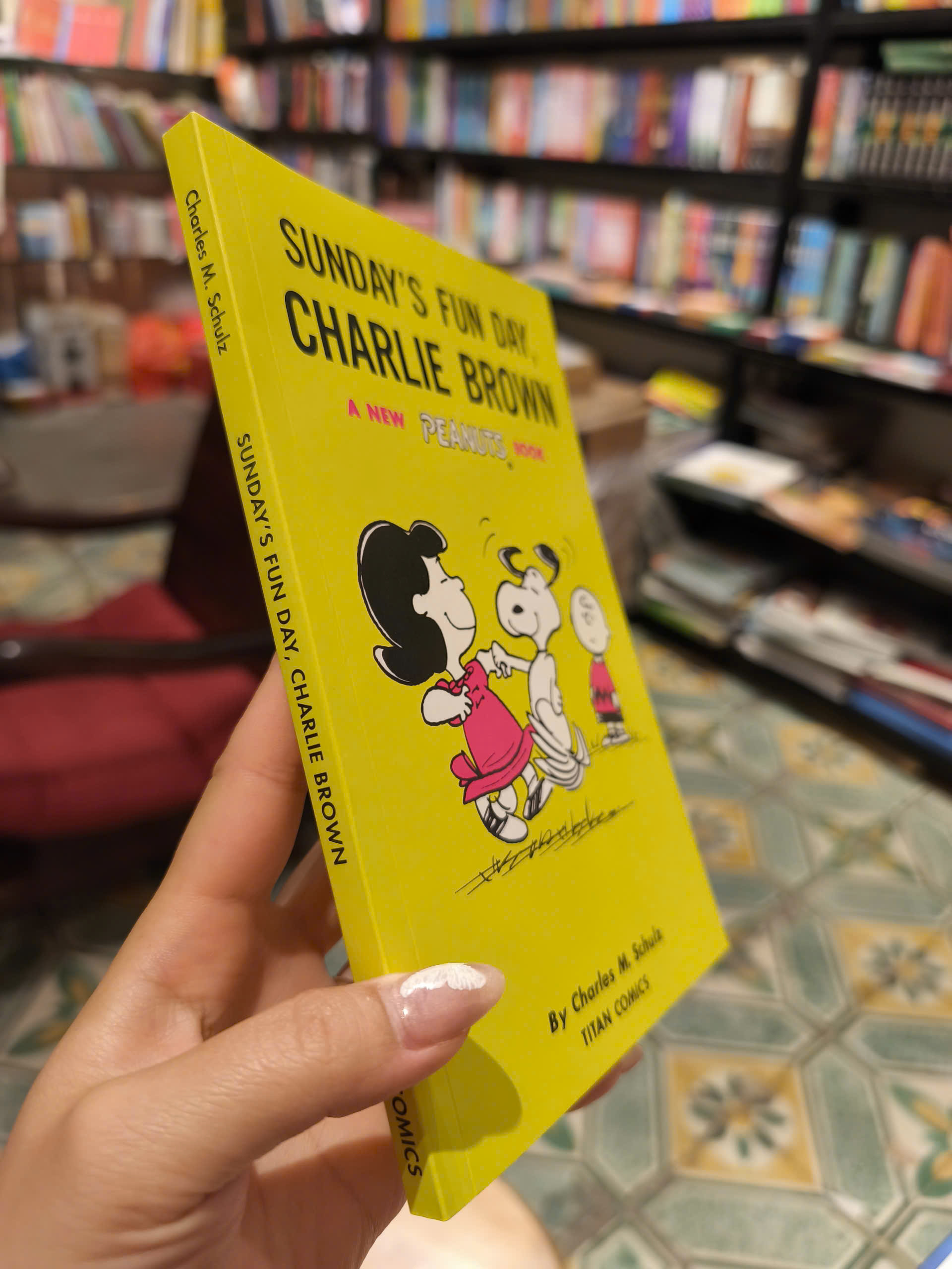 Sách - Sunday's Fun Day, Charlie Brown by Charles M Schulz - A New Peanuts Book - Children book