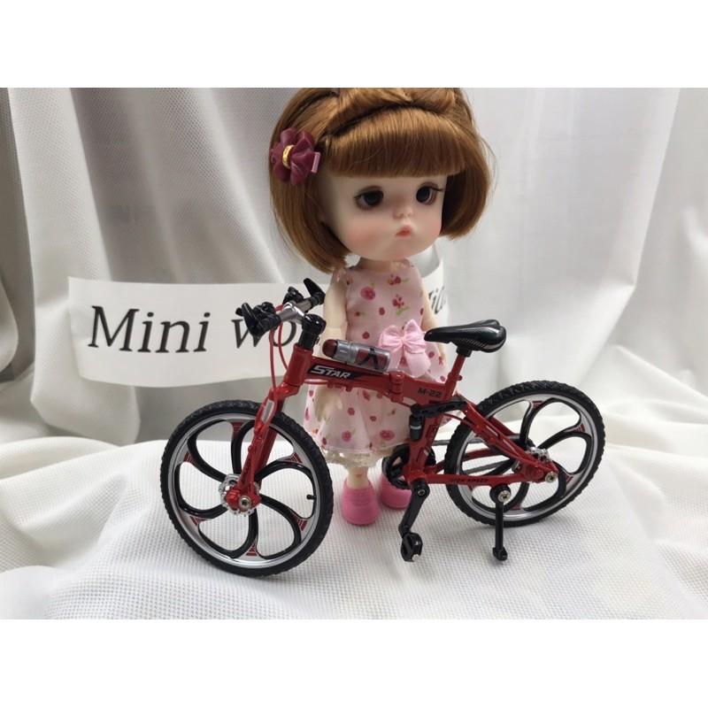 Mô hình xe đạp mini bằng sắt dùng cho búp bê BJD tỉ lệ 1/8, Baboliy