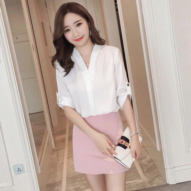 ÁO CỔ V TAY LỠ