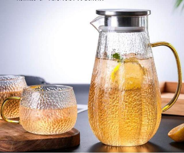 Bình thuỷ tinh sọc dày dặn, chịu nhiệt tốt - to