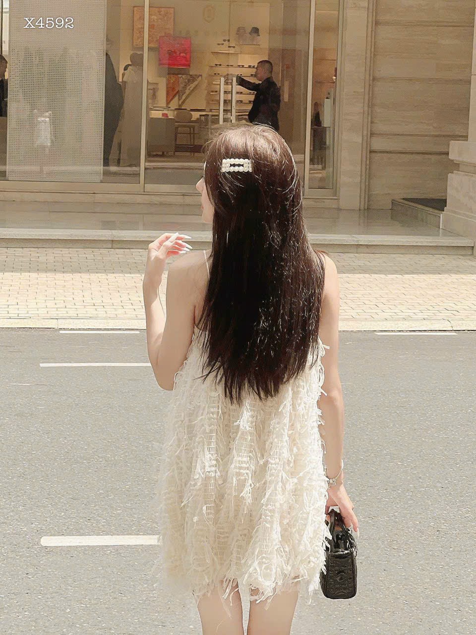ĐẦM SUÔNG LÔNG VŨ KÈM QUẦN