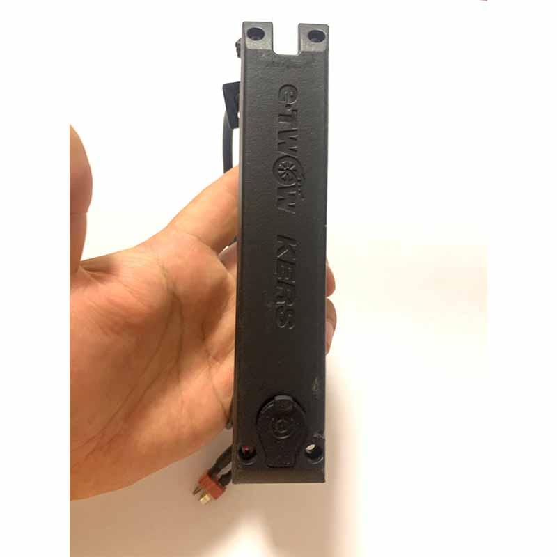 Bộ điều khiển ETWOW gốc cho 33V SS2 Booster E-Twow Electric Scooter Hiển thị 6Pins5Wire Đèn sau 3Pins2Wires Màu sắc: SS2 Booster