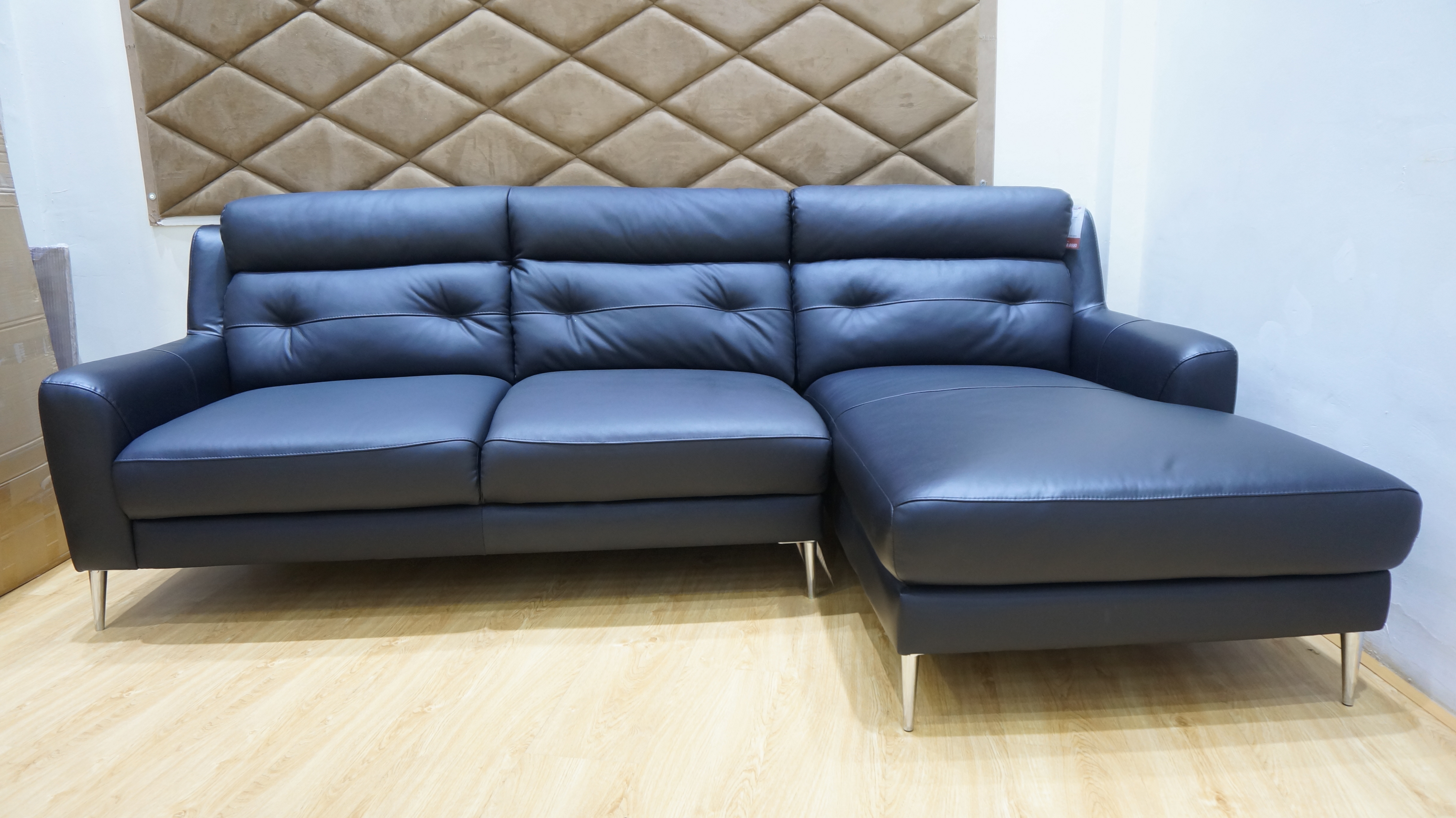 Sofa Góc L Da Bò Thật Cao Cấp - SG3905 - Màu Đen