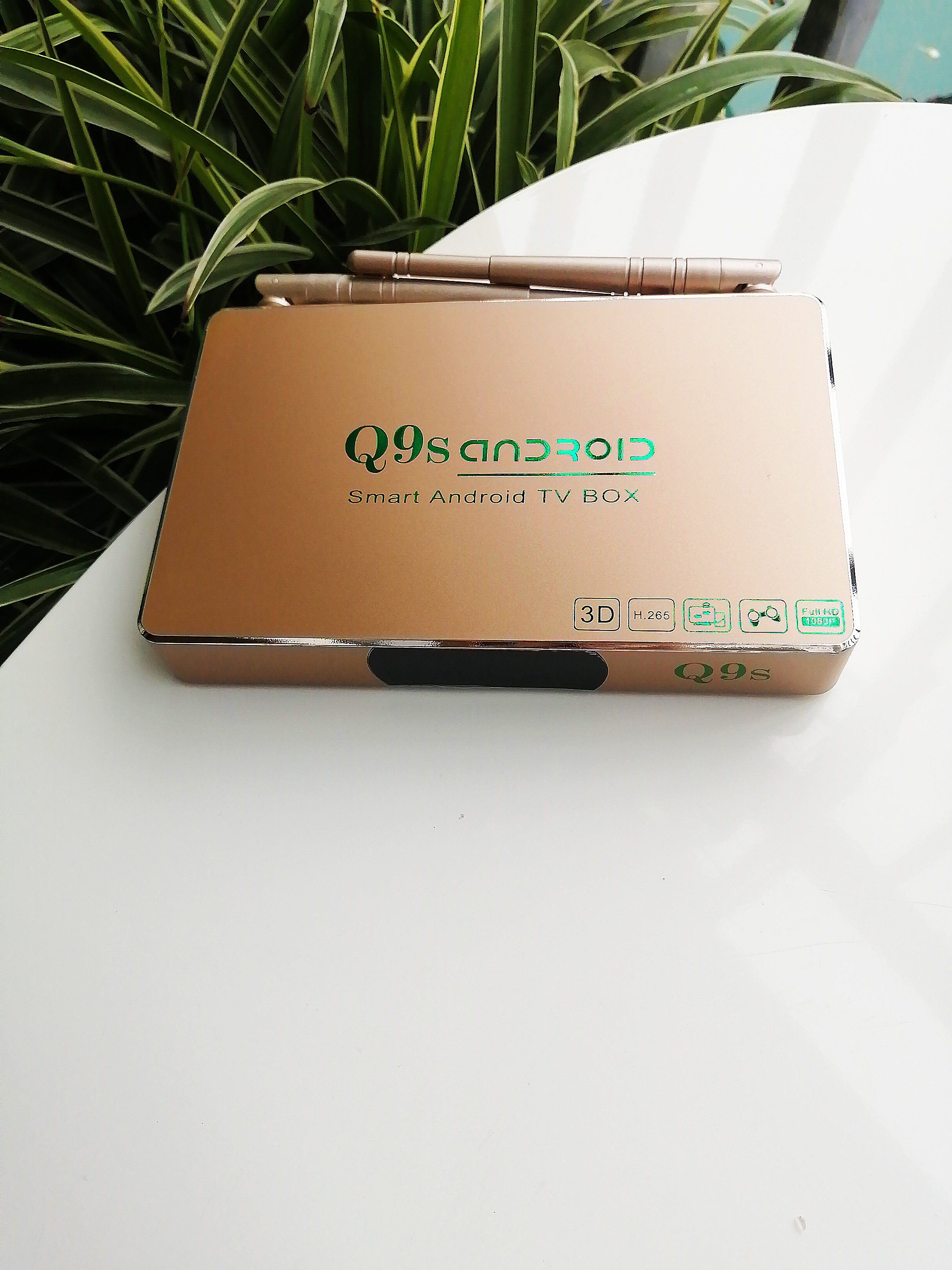 TvBox Q9s Smart tvbox biến tv thường thành smart tv thế hệ mới 4k 2019