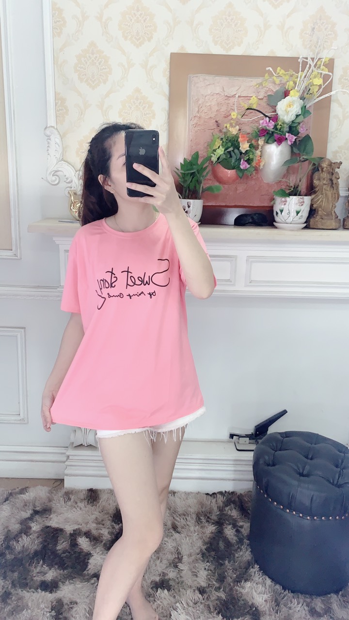 Áo phông phom rộng