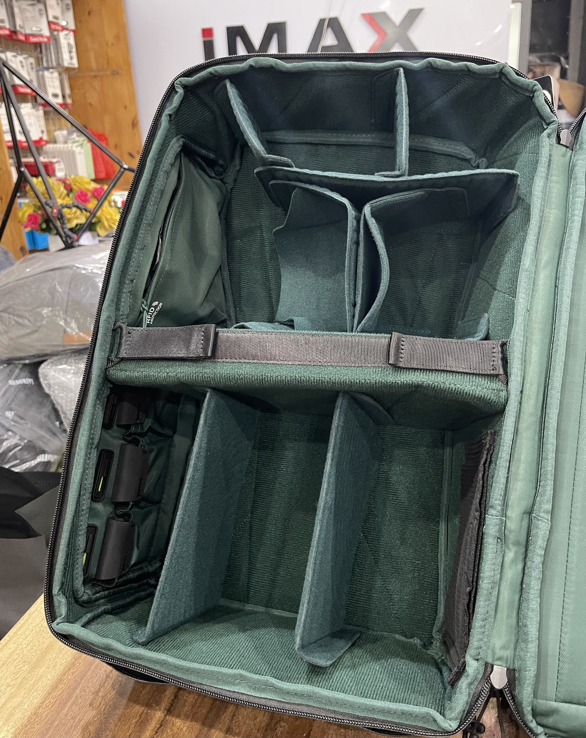 Balo máy ảnh PGYTECH OneMo Backpack 25L + Túi đeo chéo Shoulder - Hàng chính hãng
