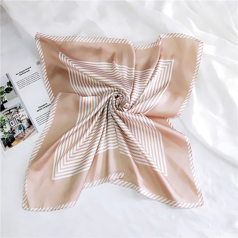 Khăn lụa vuông kẻ sọc phối viền size 70*70cm - Mã 7002