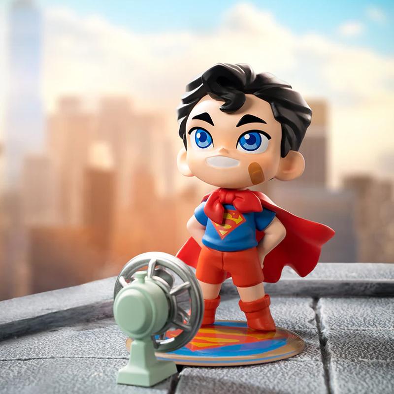 Đồ Chơi Mô Hình Pop Mart DC Justice League Childhood (Mẫu Bên Trong Là Ngẫu Nhiên)
