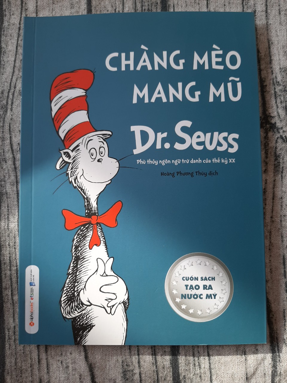 Dr.Seuss – Chàng Mèo Mang Mũ