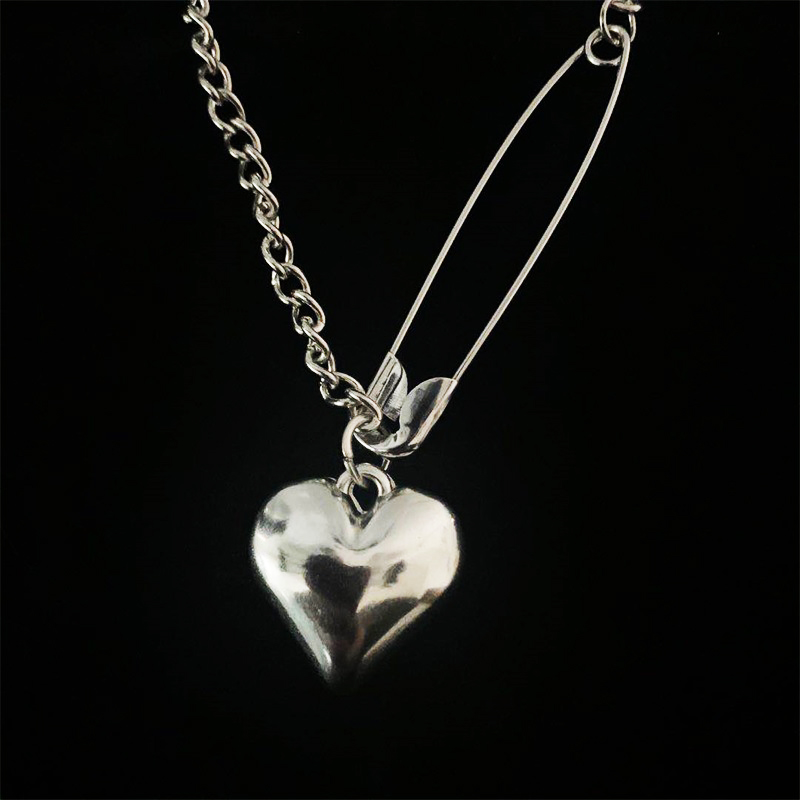 Vòng cổ hình trái tim mix kim băng siêu cool ấn tượng dây chuyền titan