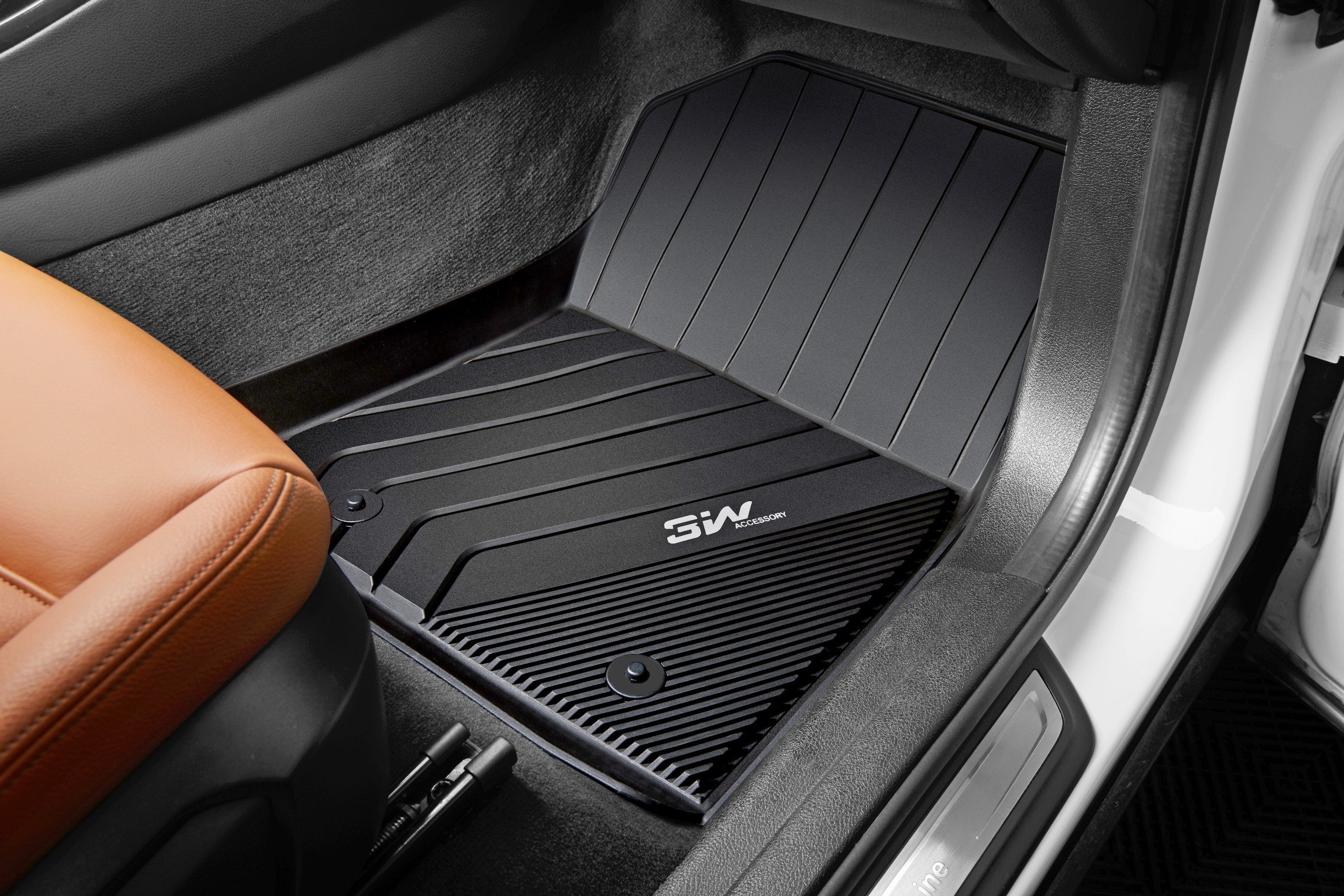 Thảm lót sàn xe ô tô BMW new X5 2018 - đến nay Nhãn hiệu Macsim 3W chất liệu nhựa TPE đúc khuôn cao cấp - màu đen