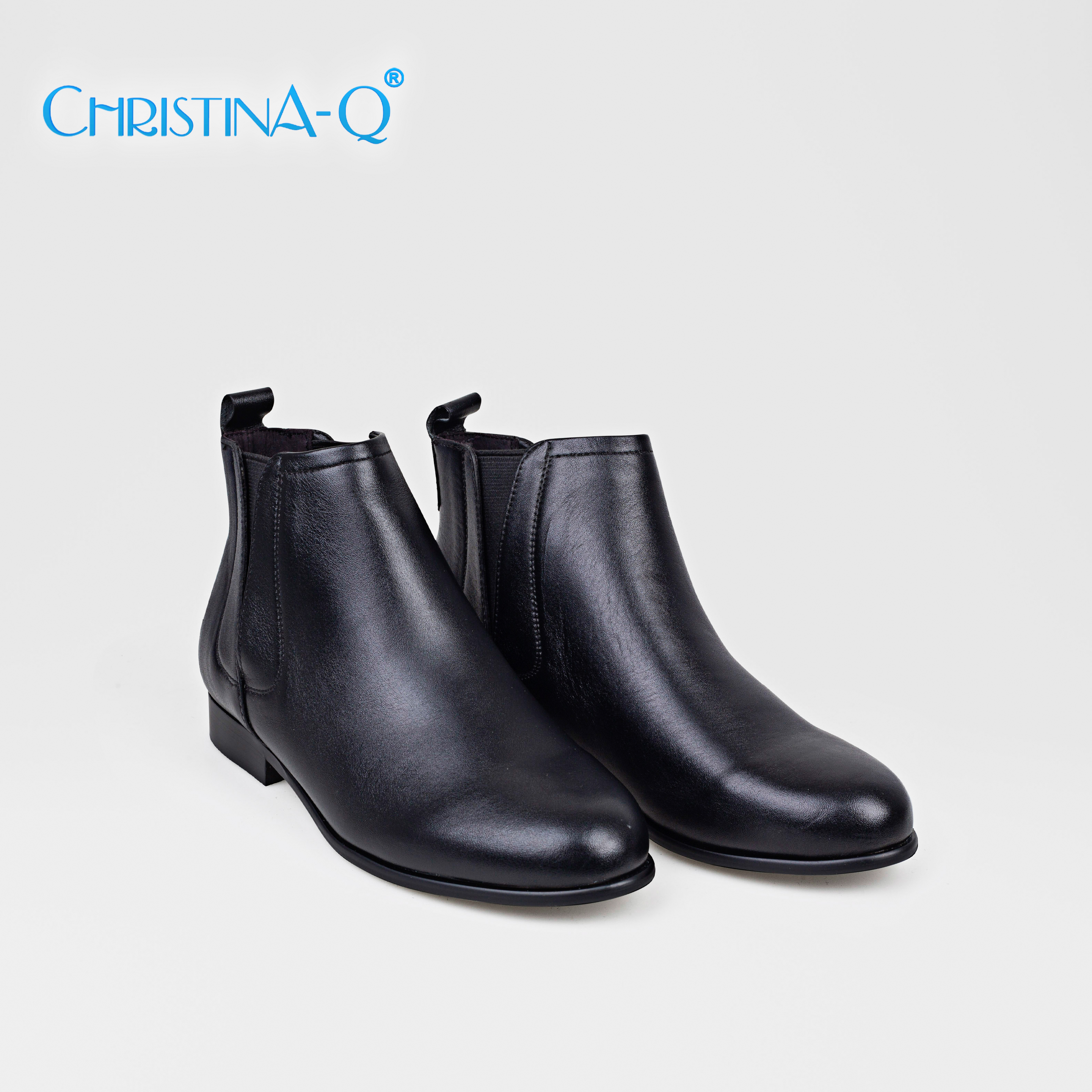 Giày boots nữ mũi tròn ChristinA-Q BOT112