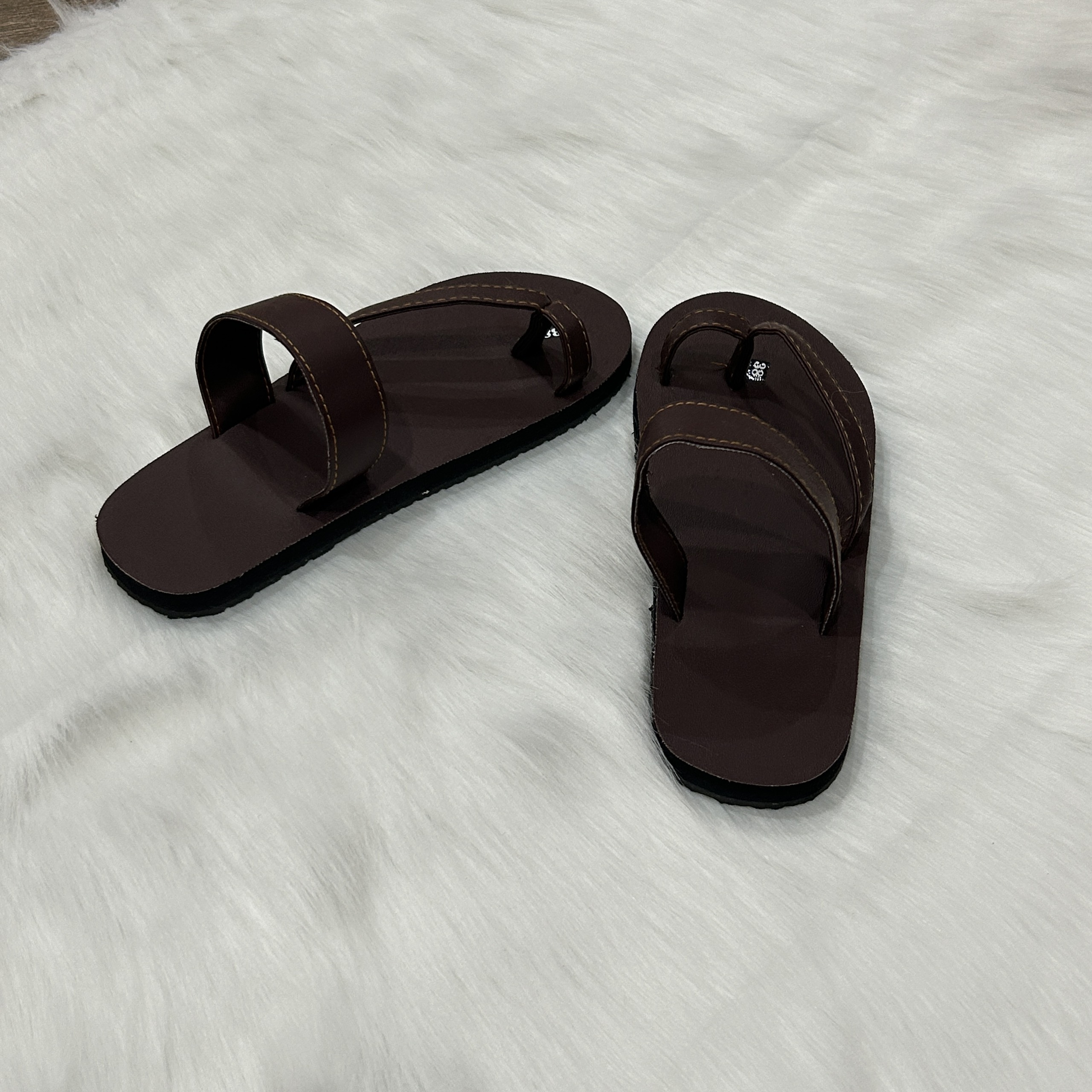 Dép sandal Nữ quai da mềm Đế bệt Cao Su ôm chân LYNA Sandal mã SD07