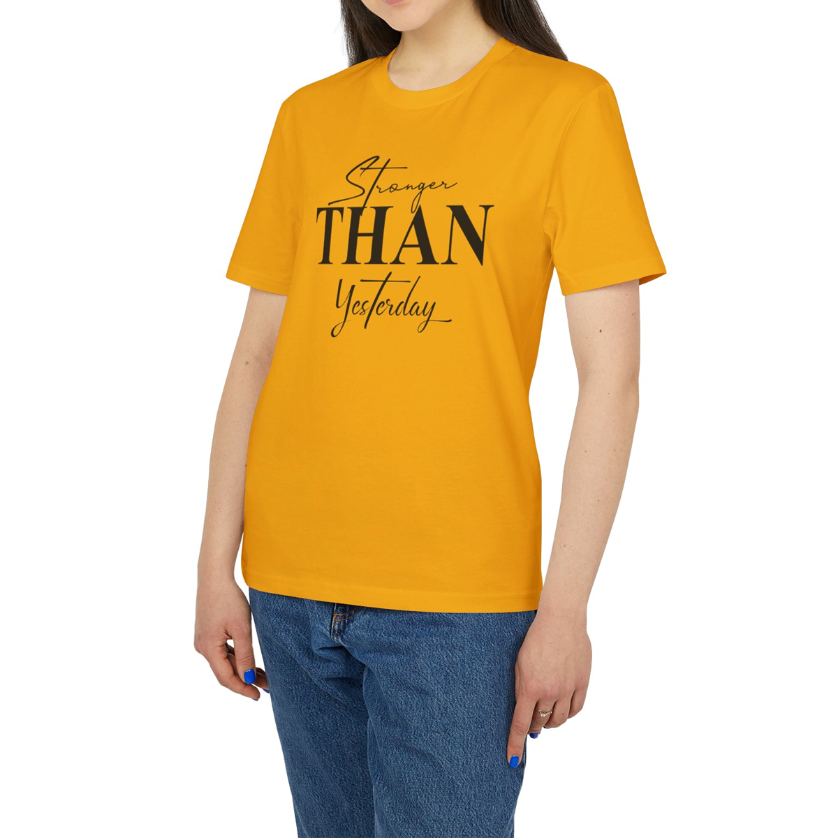 Áo Thun Nữ In Chữ Stronger THAN yesterday
