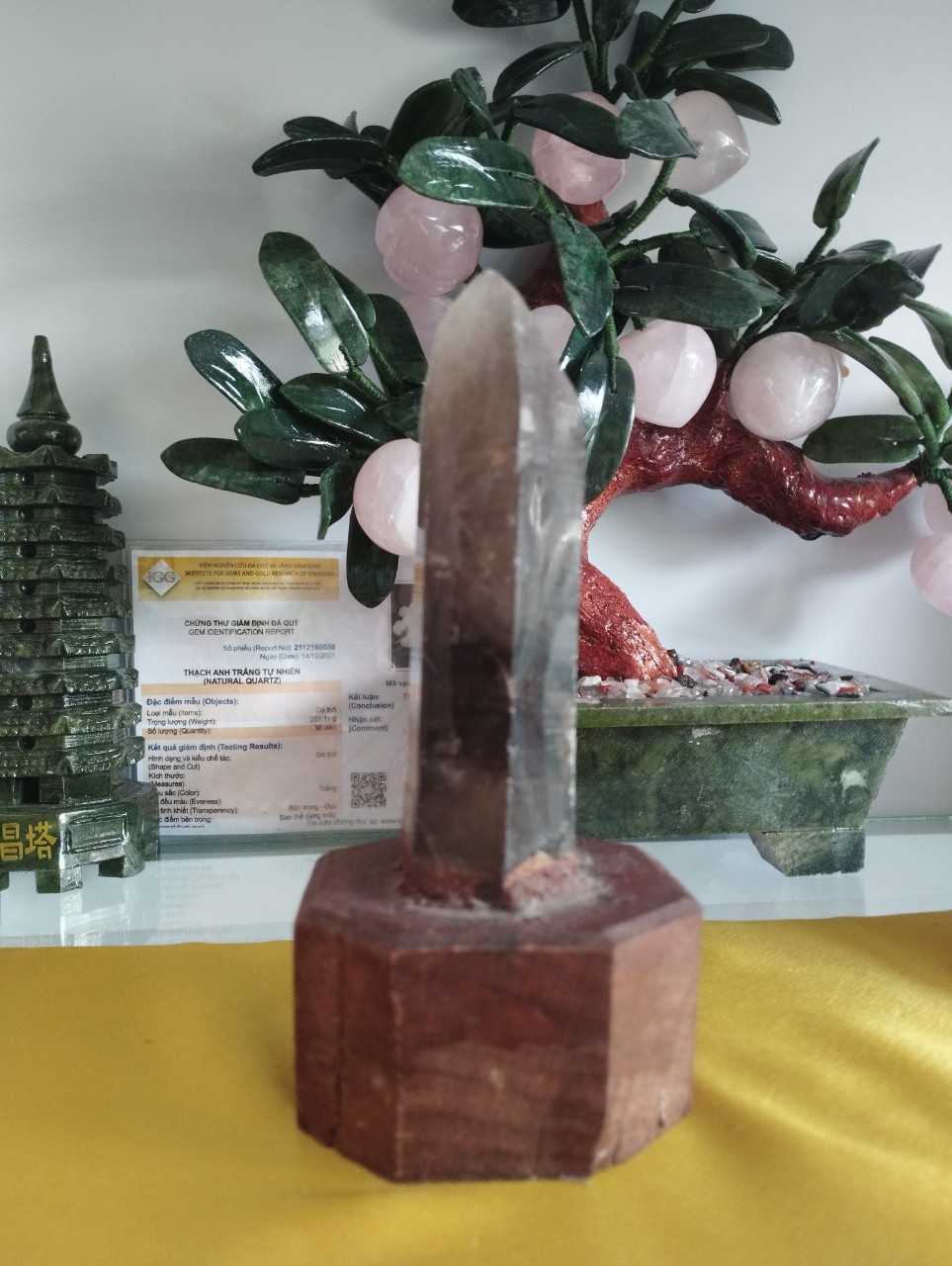Trụ đá phong thuỷ Thạch khói thiên nhiên
