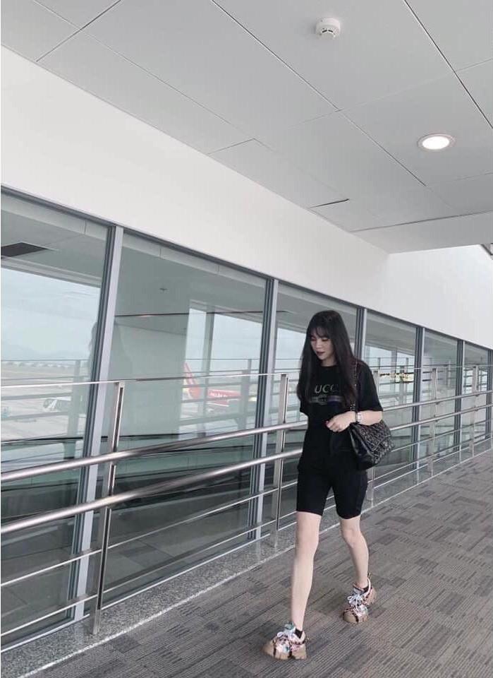 Quần Legging Lửng Nữ