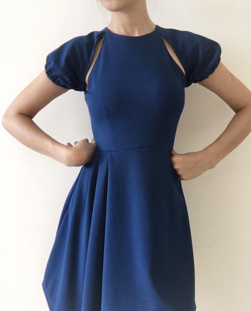 Đầm xanh lệch tà hở vai siêu tôn dáng ẢNH THẬT