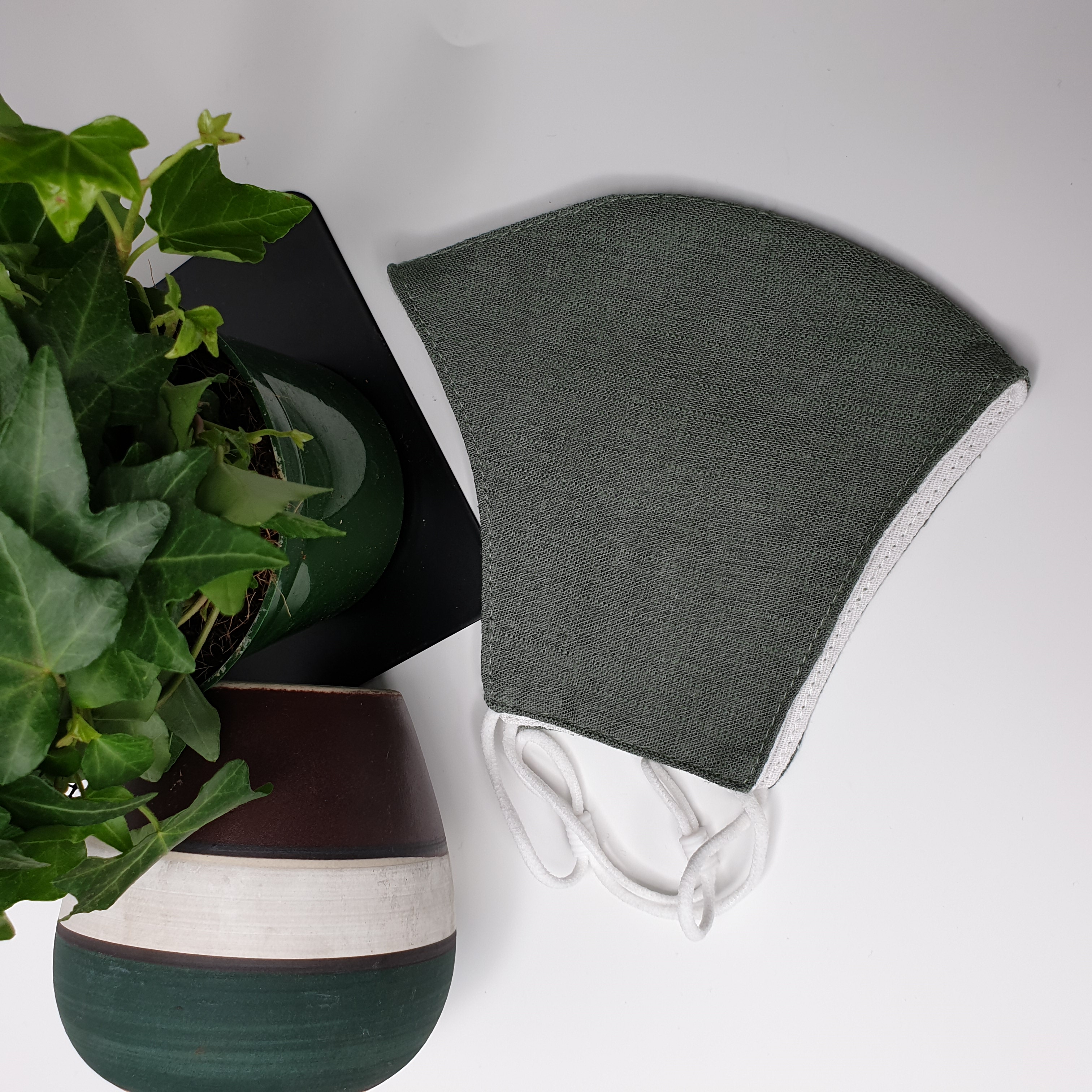 Khẩu trang thêu tay vải linen JL66