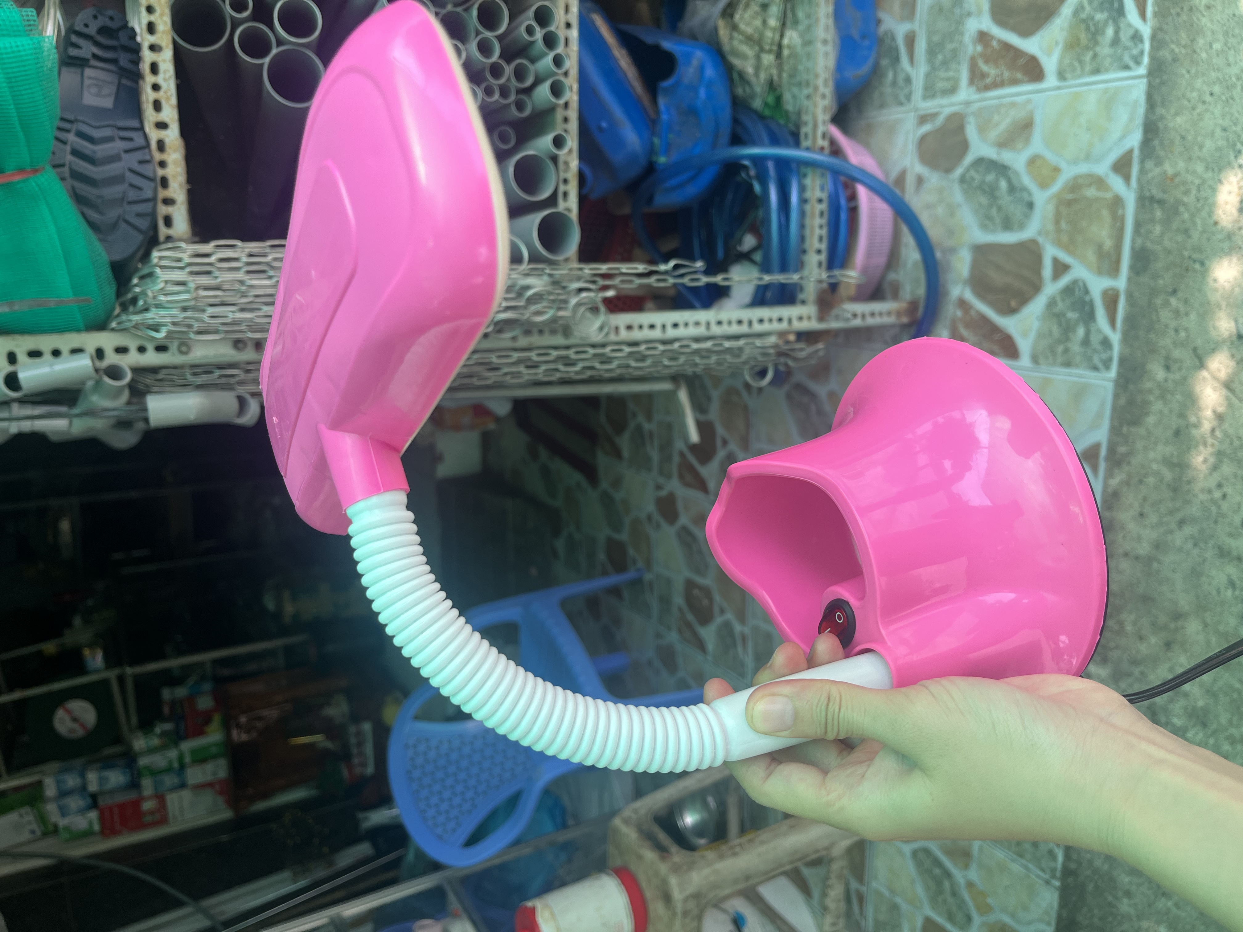 Đèn bàn học Đông Hưng chống chói mắt
