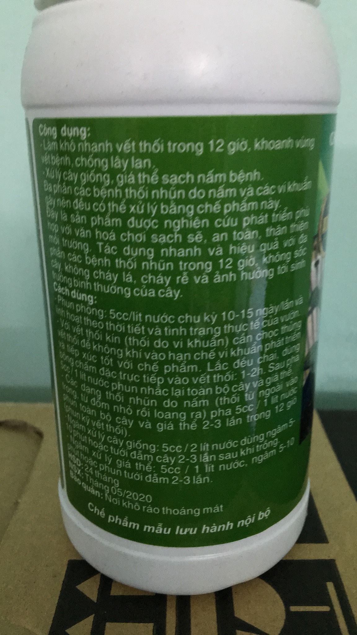 Các Chế phẩm Ngọc Linh chăm sóc hoa lan 