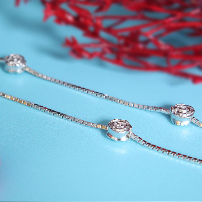Lắc chân bạc nữ Sophia Love