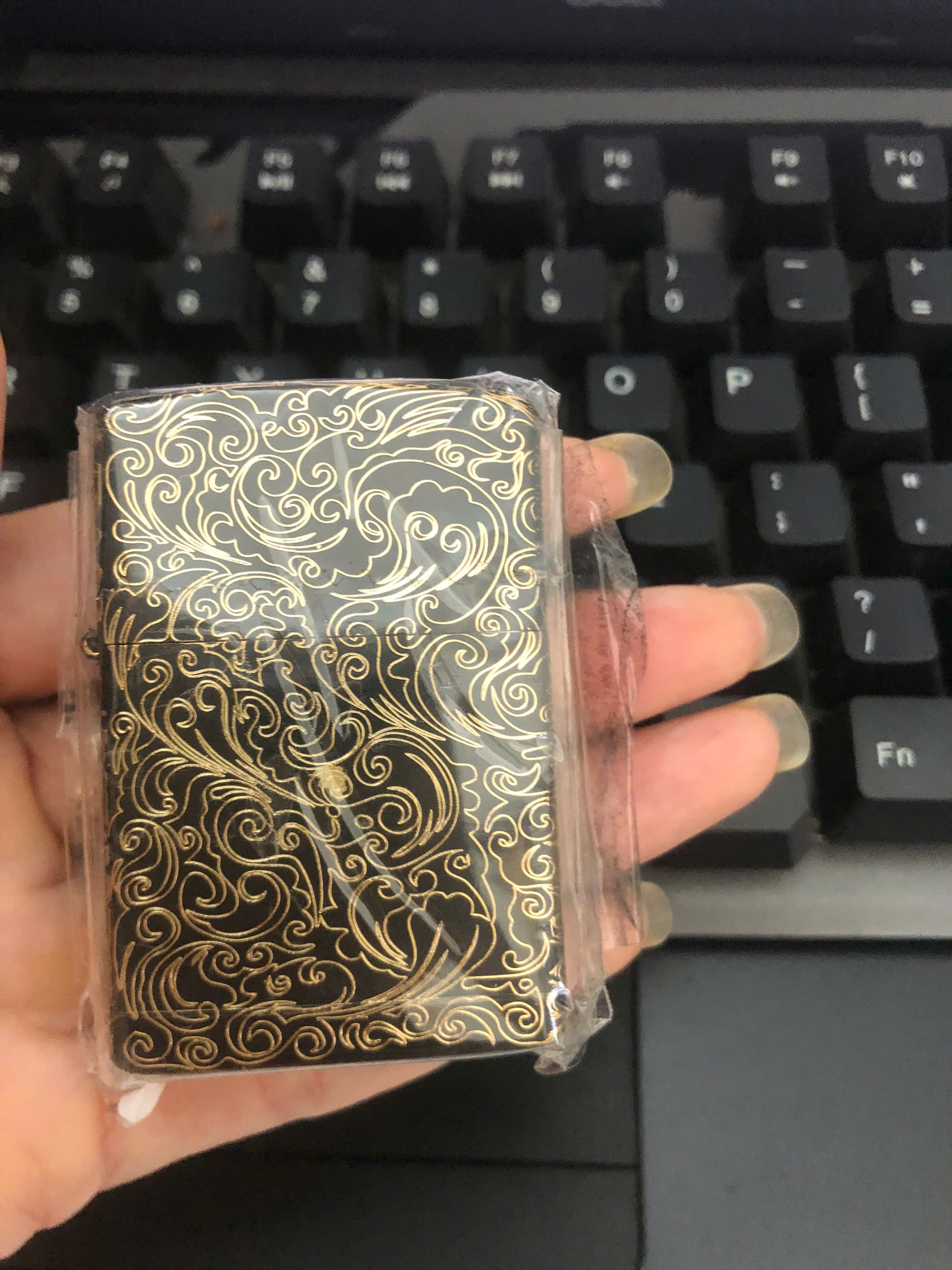 Vỏ hộp quẹt bật lửa xăng đá Zorron họa tiết hoa văn hoàng kim Z2-1191