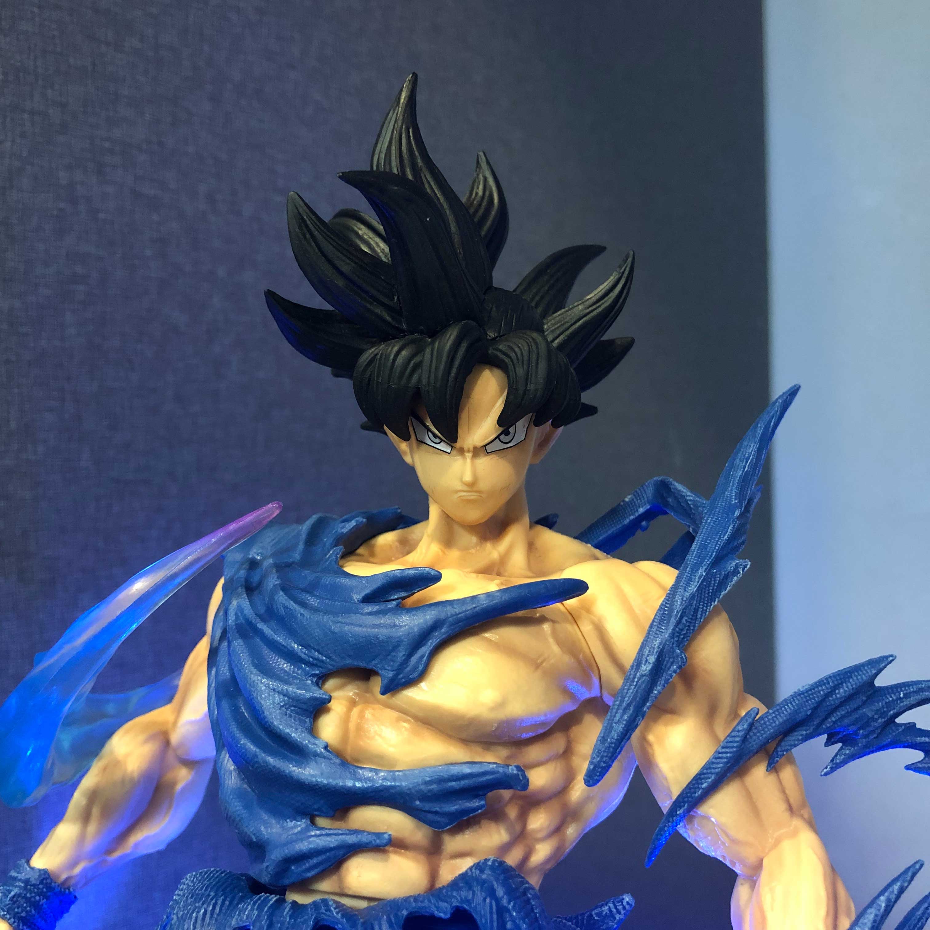 Mô hình Son Goku bản năng vô cực 49 cm có LED (usb) - Dragon Ball