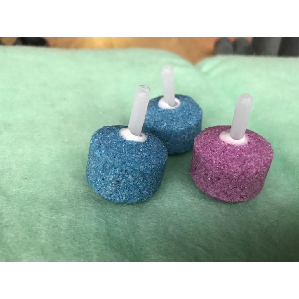 Bộ 5 cục sủi ,quả sủi khí, quả sủi oxi cho hồ cá koi, bể cá cảnh, bể hải sản