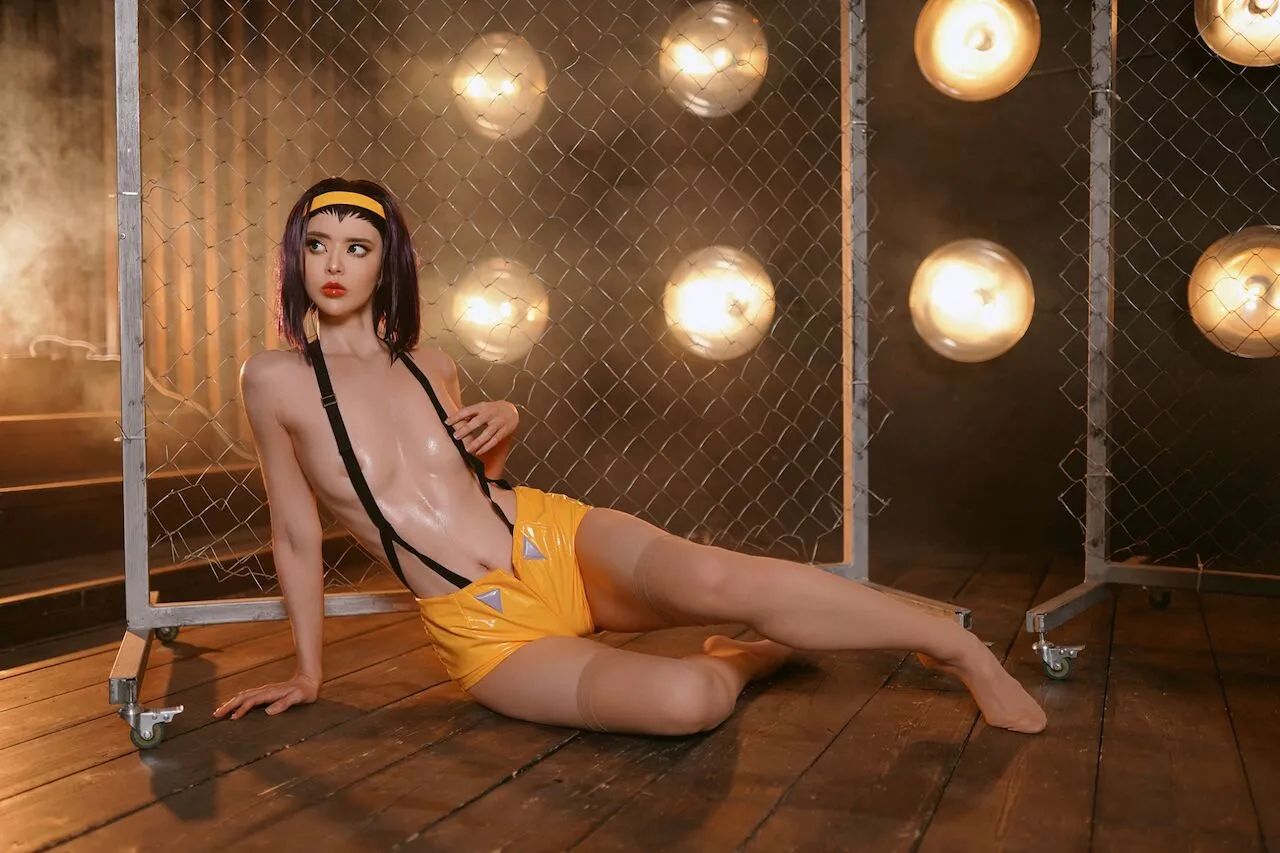 hình cosplay chapter 330 42