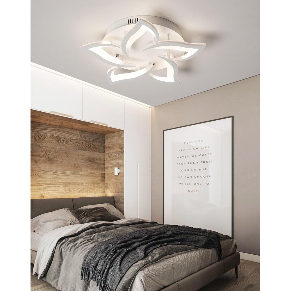 Đèn trần Acrylic cánh hoa trang trí nội thất hiện đại sang trọng