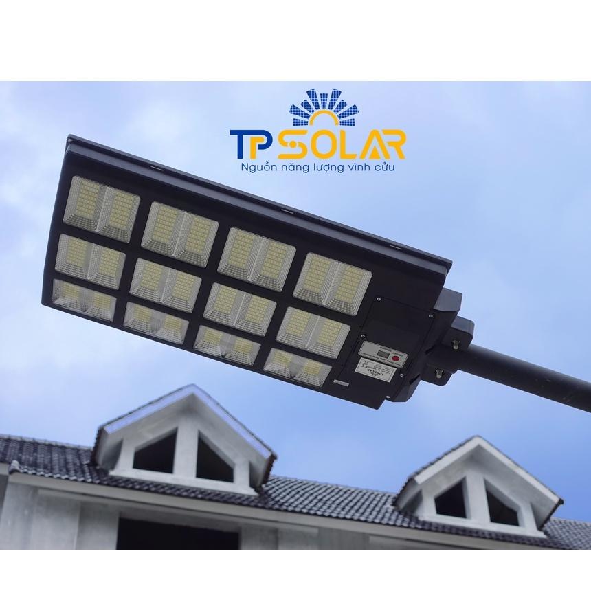 Đèn Đường Liền Thể 3 Mặt Năng Lượng Mặt Trời TP Solar TP-D300N TP-D450N TP-600N Công Suất 300W 450W 600W Bảo Hành 3 Năm