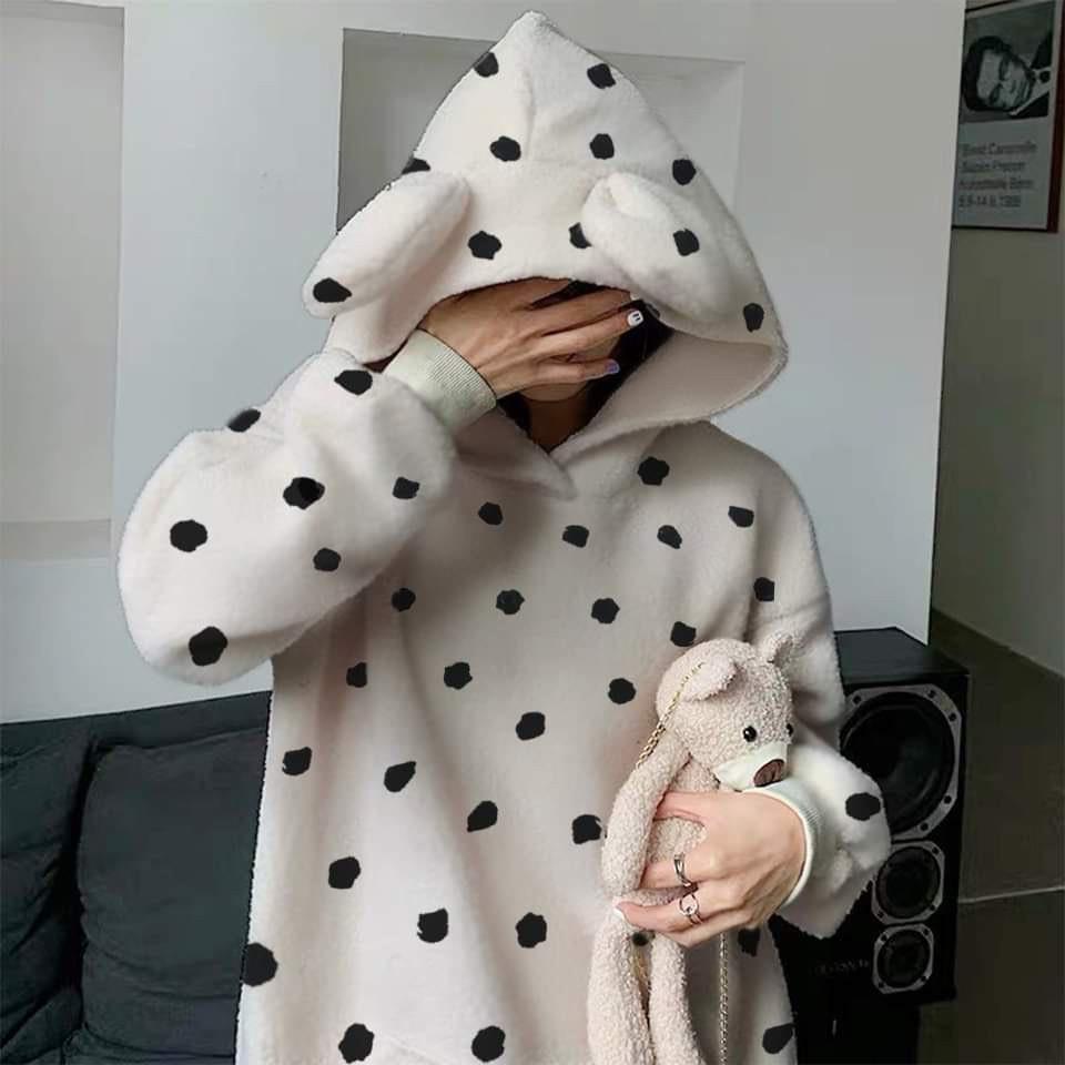 Áo hoodie - tặng gấu bông đeo chéo- oversize chất liệu nỉ Cotton dày hoạ tiết đốm mũ có tai cực cute