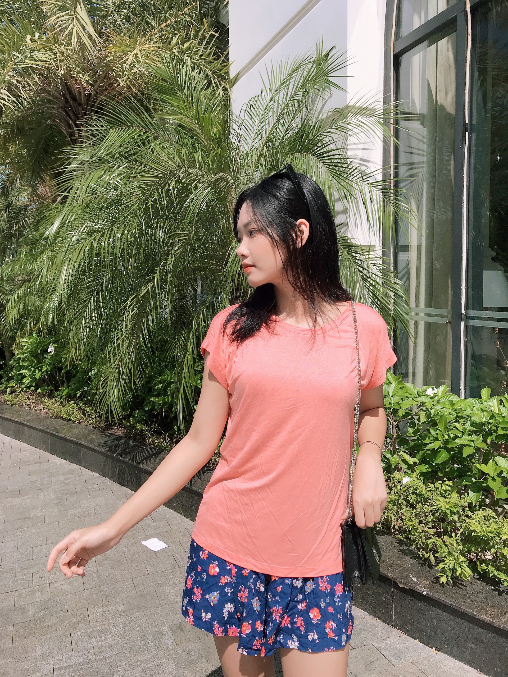Áo thun dạo phố Hồng đào