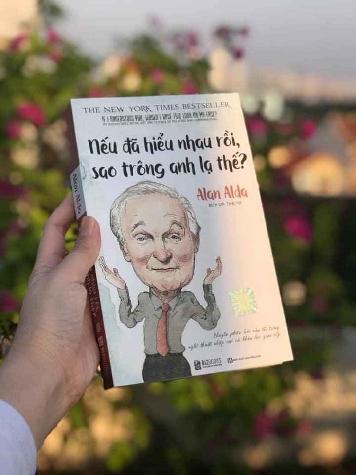 Bộ sách bậc thầy giao tiếp: nếu đã hiểu nhau rồi sao trông anh lạ thế, Thôi miên bằng ngôn từ