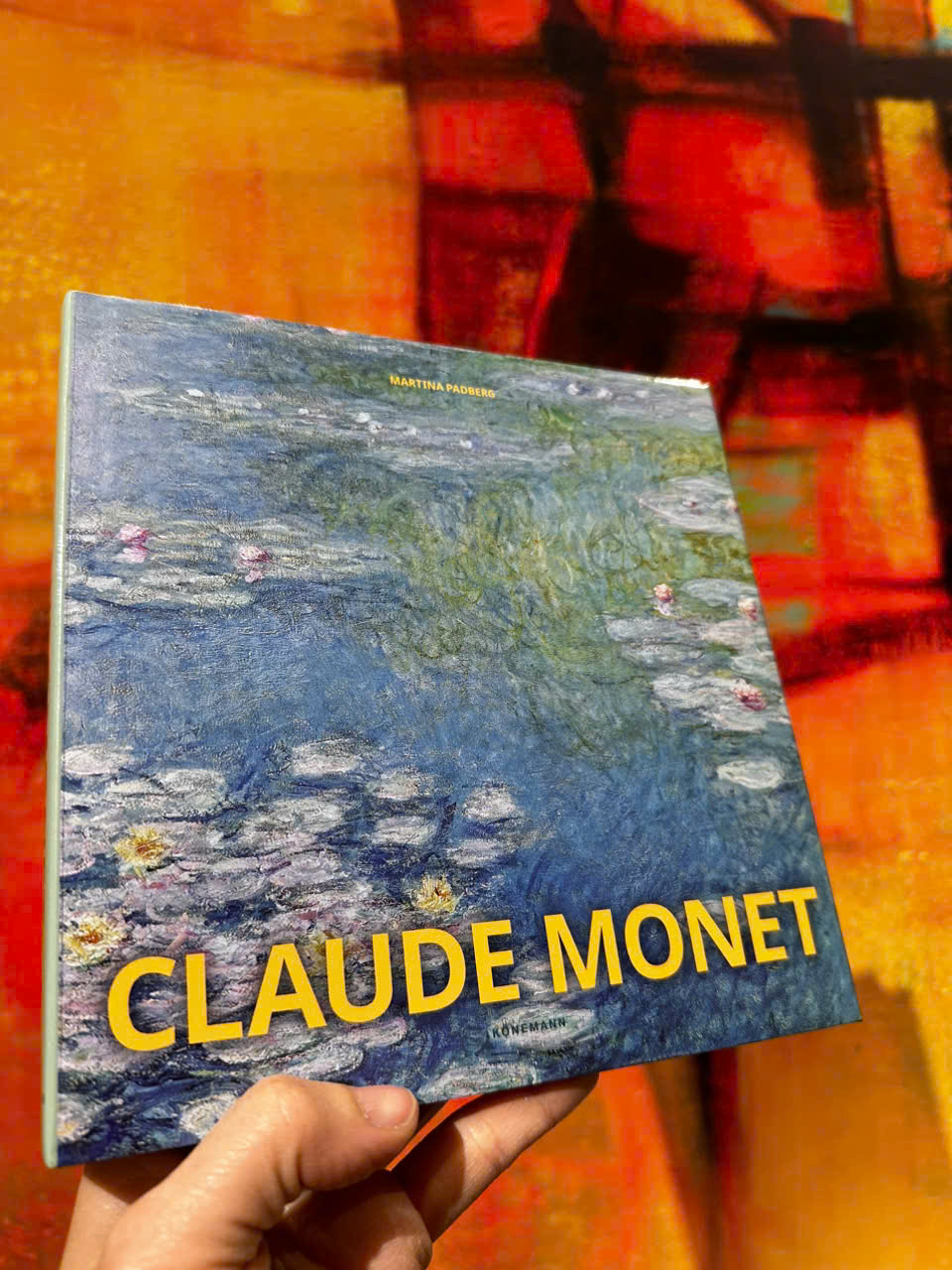 Sách - Claude Monet by Martina Padberg - Nghệ thuật tiếng Anh/ Art Book in English
