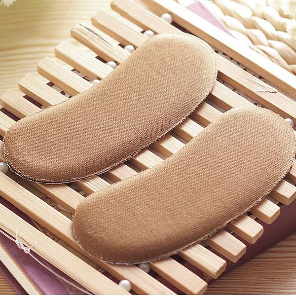 MIẾNG DÁN GÓT GIÀY CHỐNG RỘNG CHÂN BẰNG VẢI