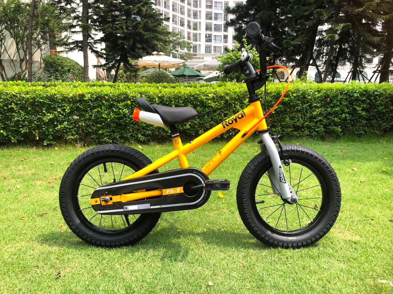 XE ĐẠP TRẺ EM ROYALBABY FREESTYLE FS7 size18 cho 5-9 tuổi