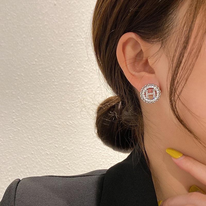 Khuyên tai bông tai nữ trong chữ H dự tiệc đẹp Ring House