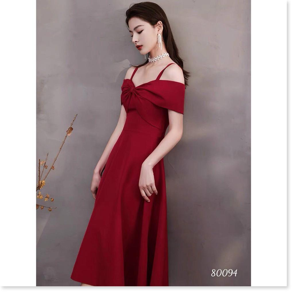 ĐẦM TRỄ VAI,THIẾT KẾ HỌA TIẾT TRƠN