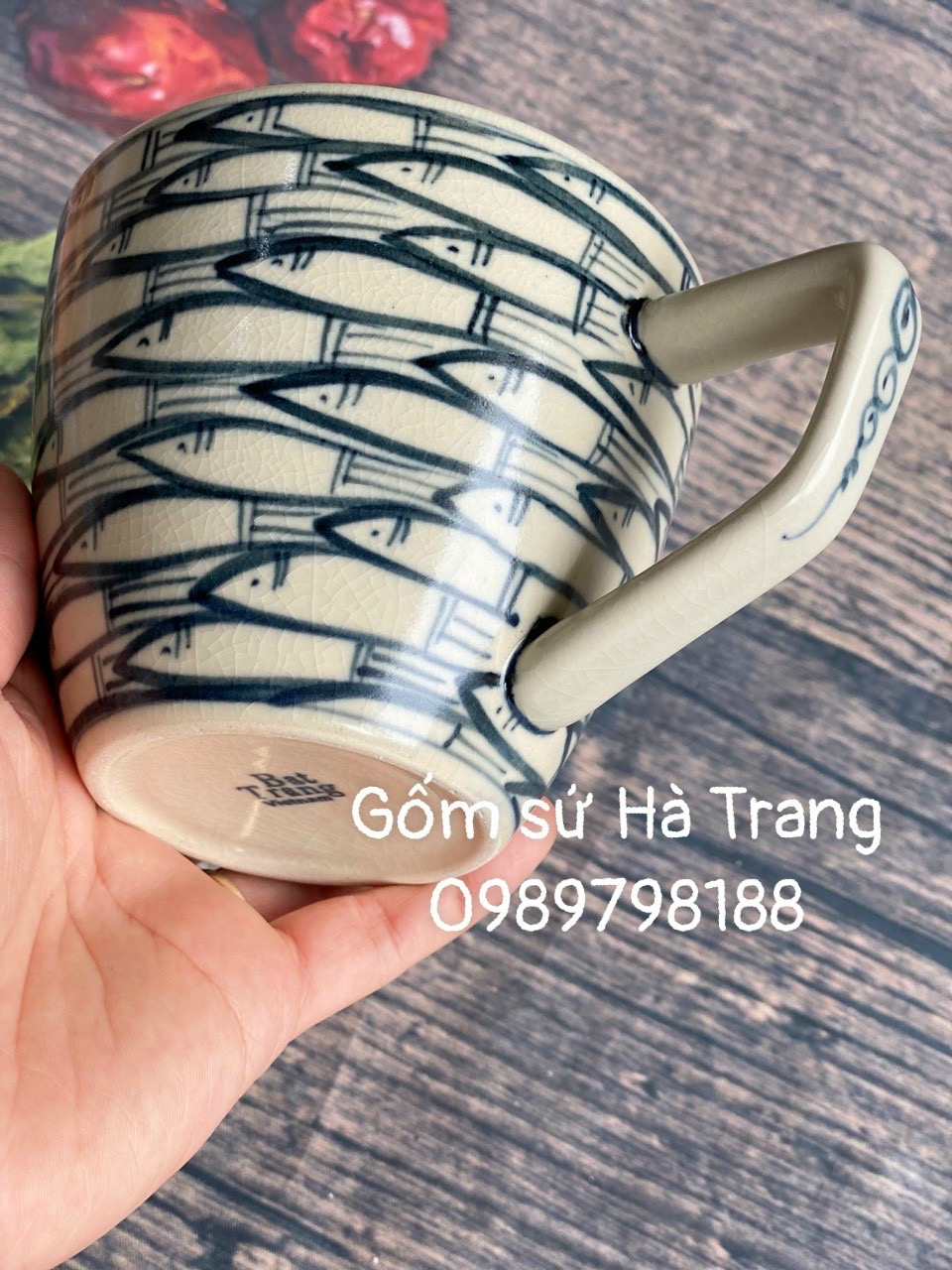 Cốc sứ Bát Tràng cao cấp không chì men rạn vẽ hoạ tiết cá đàn dung tích lớn 500ml hàng xuất dư cao cấp
