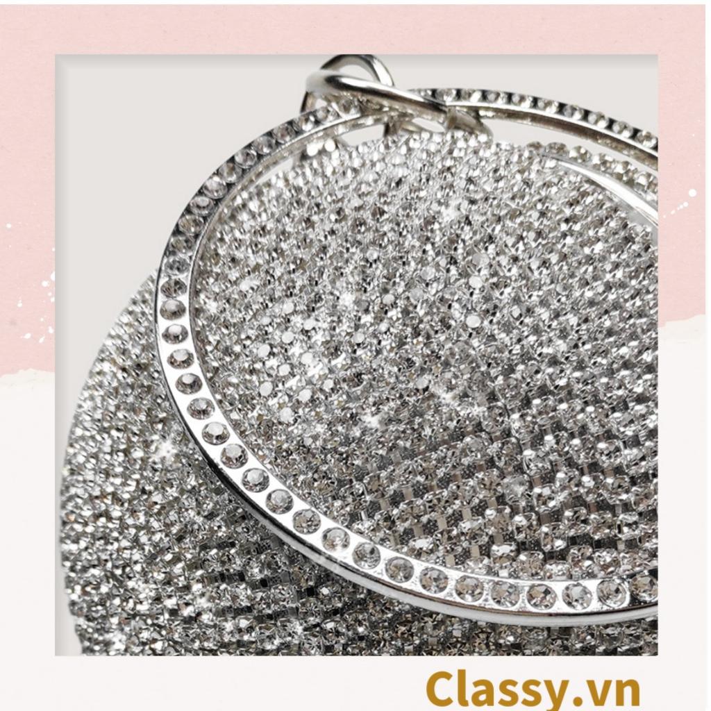 Clutch Classy cầm tay, đeo chéo hình cầu đính hạt xung quanh, mang lại nét sang chảnh khi đi tiệc T1184