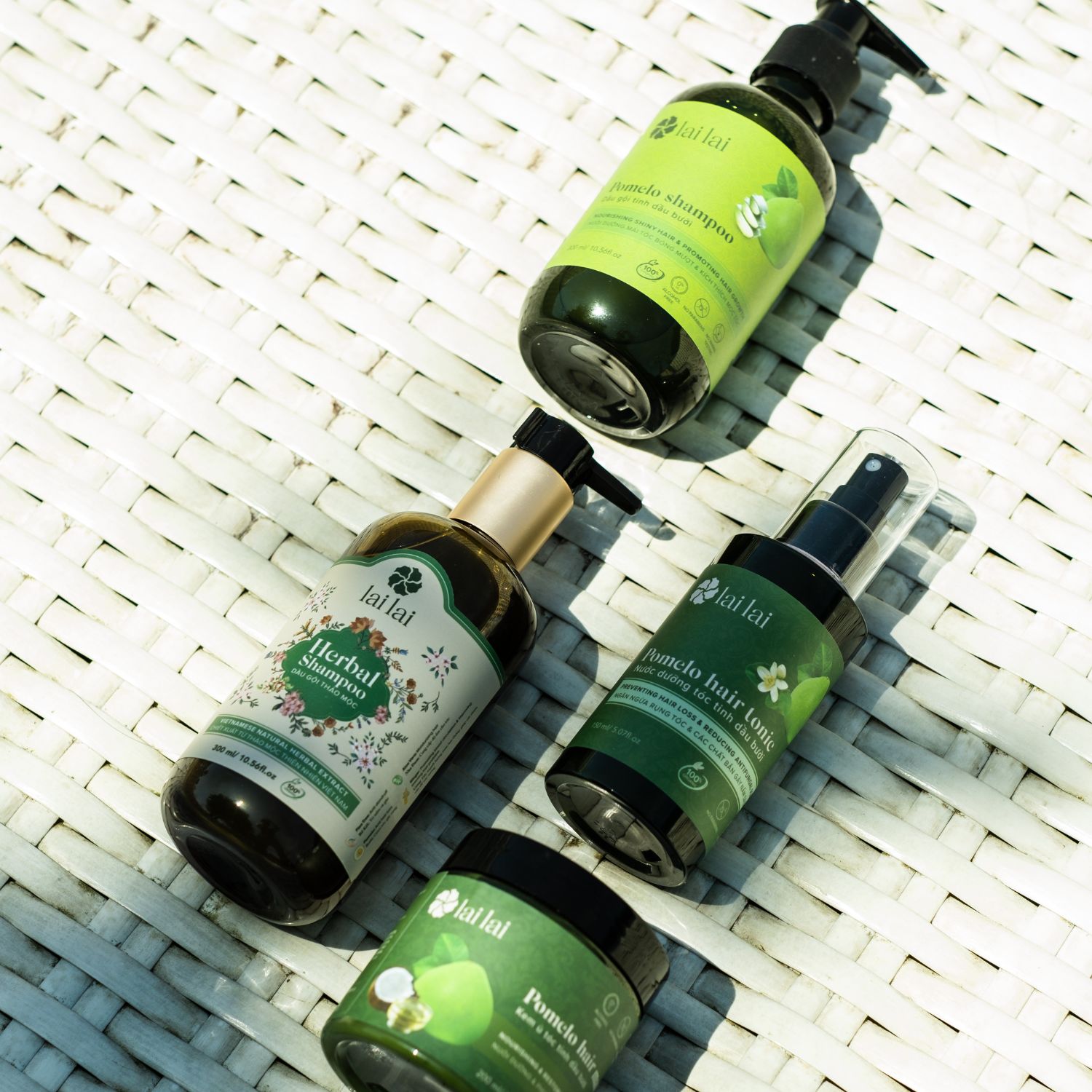 Bộ 3 dầu gội, ủ, xịt dưỡng tóc tinh dầu bưởi tự nhiên Lai Lai: Dưỡng, giúp mọc tóc nhanh, ngăn ngừa gãy rụng toàn diện